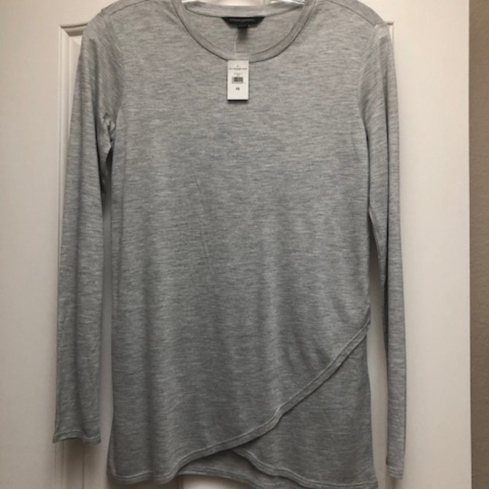 Banana Republic Gray Long Sleeve Tee - XS